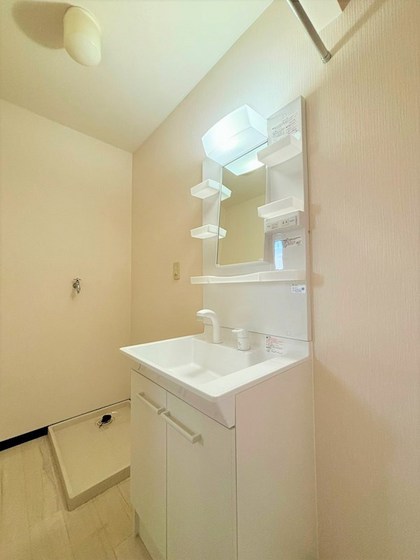 ファーム・ヴィレッジ B