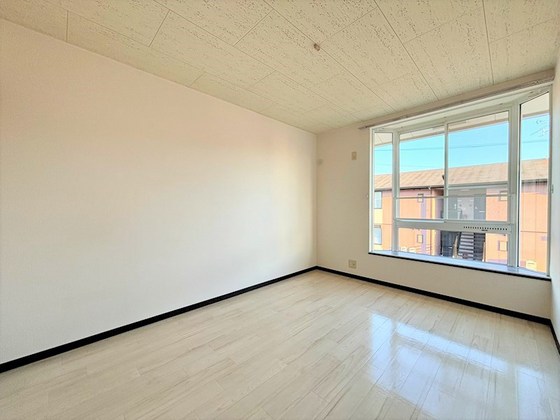 ファーム・ヴィレッジ B