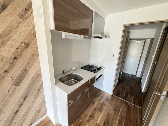 EIGHTVALLEY CastleSide