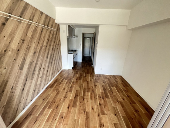 EIGHTVALLEY CastleSide