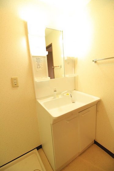 エバーグリーン東古松