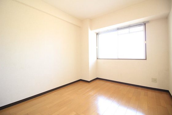 エバーグリーン東古松