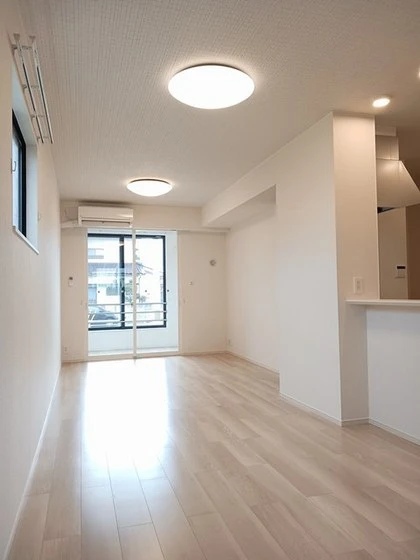 ライトヒルズレジデンスB