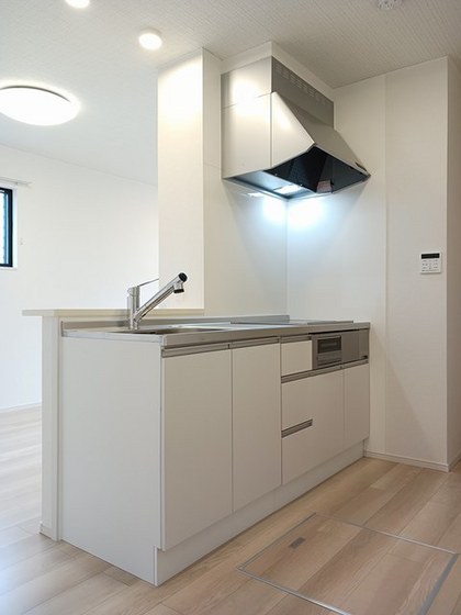 ライトヒルズレジデンスB