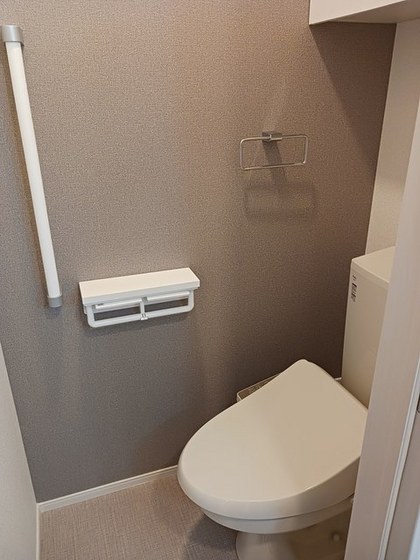 ライトヒルズレジデンスB