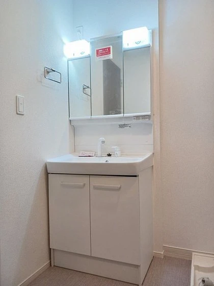 ライトヒルズレジデンスB