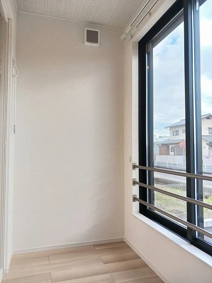 ライトヒルズレジデンスB