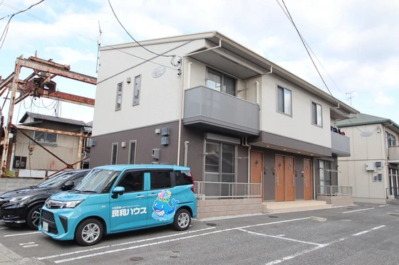 シャーメゾン野口 C棟