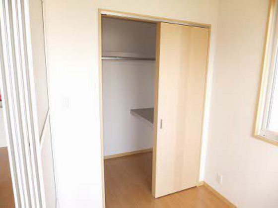 ラ・ルミエール B棟