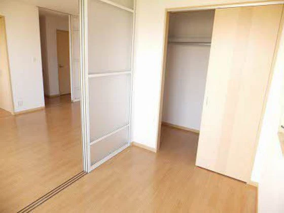 ラ・ルミエール B棟