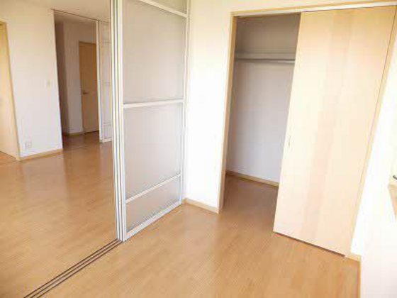 ラ・ルミエール B棟