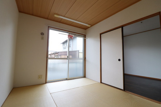 プレジール山河