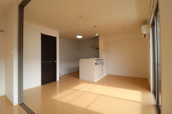 リバーパレス B棟