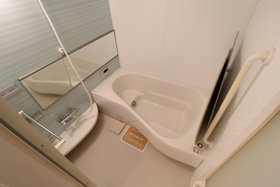 リバーパレス B棟