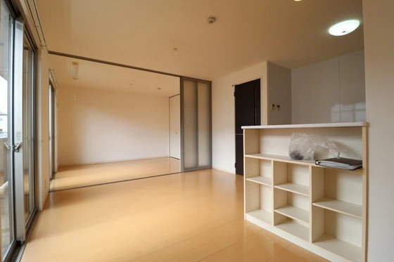 リバーパレス B棟