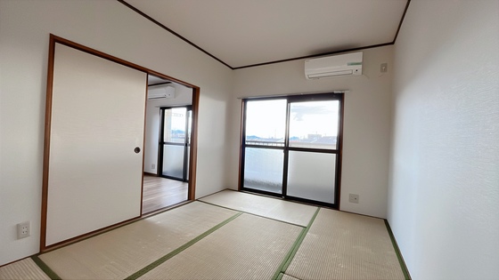 ハイツエメラルド