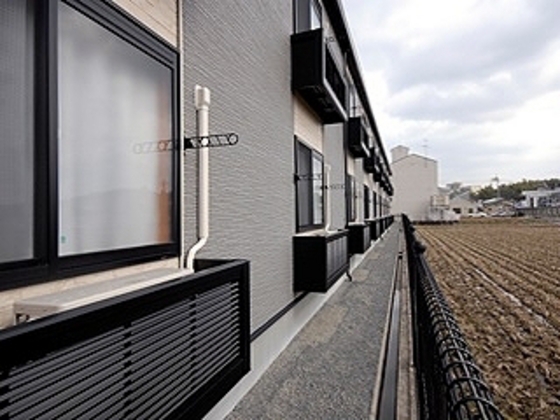 レオパレスロッソ