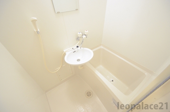 レオパレス中庄東