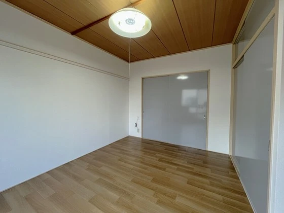 グランメリー岡町Ⅱ