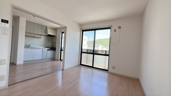 リバティ津高南館 B