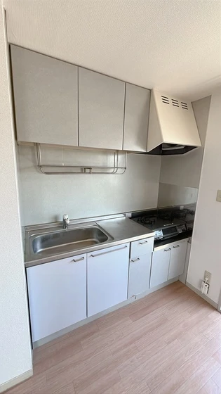 リバティ津高南館 B