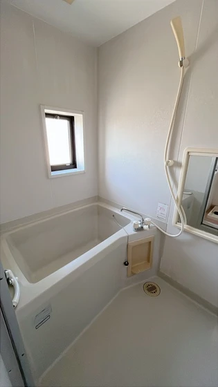 リバティ津高南館 B