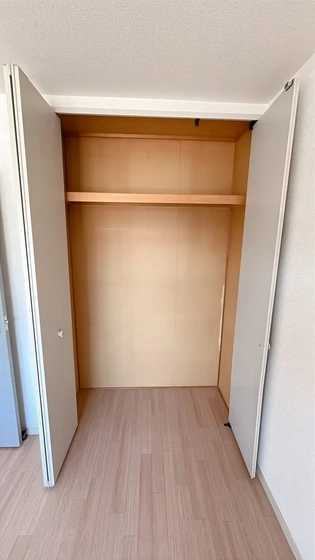 リバティ津高南館 B