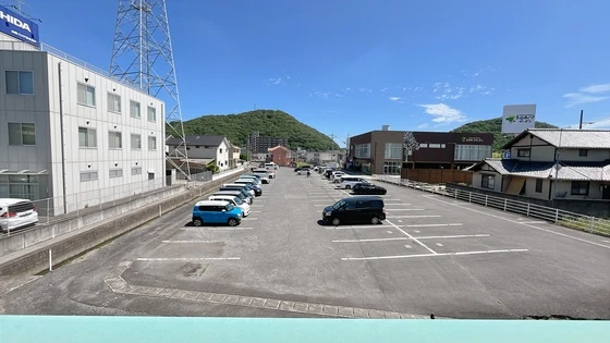 リバティ津高南館 B