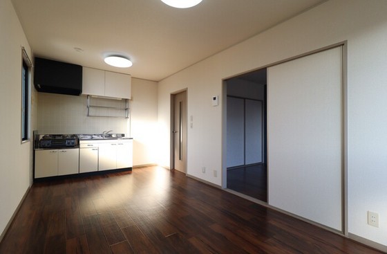 セレーノ・今保 B棟