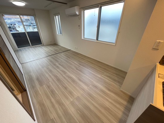 フェリーチェ亀山 B棟