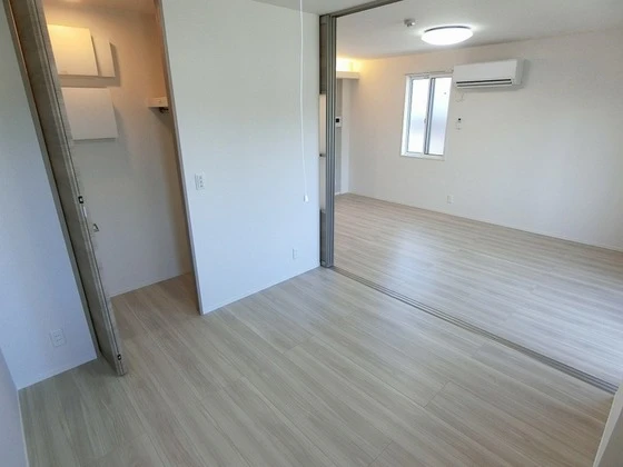 フェリーチェ亀山 B棟