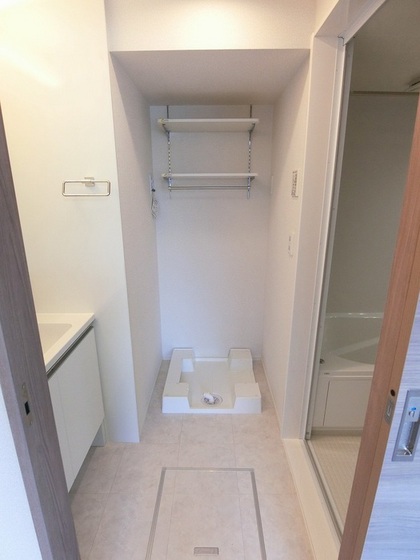 フェリーチェ亀山 B棟