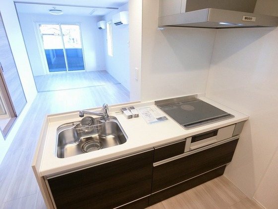 フェリーチェ亀山 B棟