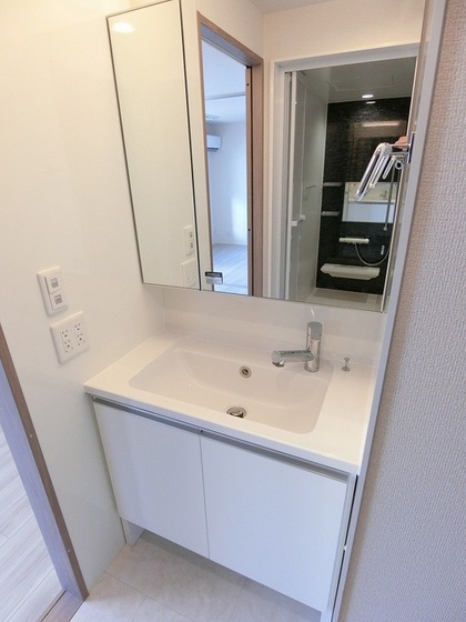 フェリーチェ亀山 B棟