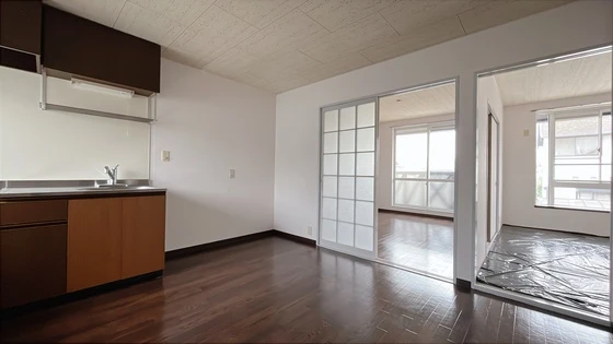 センスフルタウン西王寺Ⅱ-C