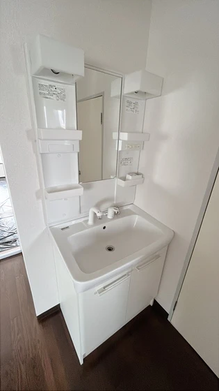 センスフルタウン西王寺Ⅱ-C