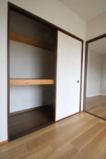 ガーデンハイツ福島D棟