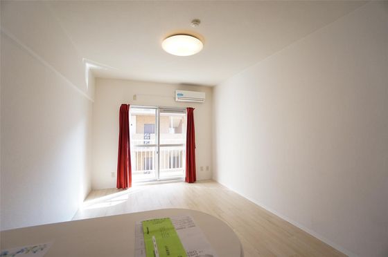 メモリアルハイツ