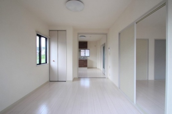 フローラル東岡山B