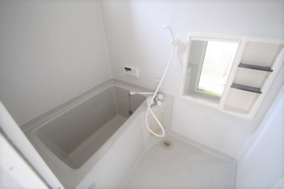 フローラル東岡山B