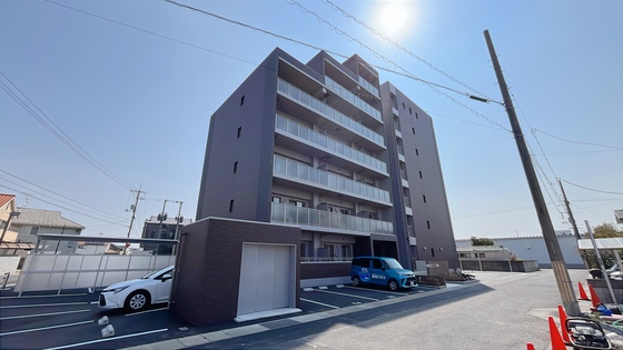 フォレシス下中野