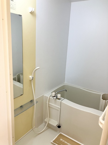 プレジール三宅 A棟