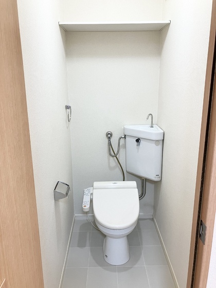 プレジール三宅 A棟