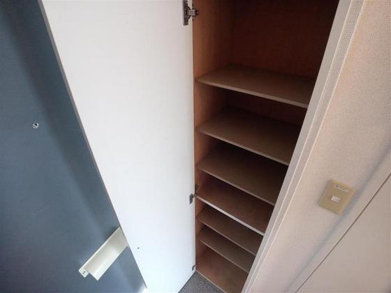 レオパレスエトワール中庄