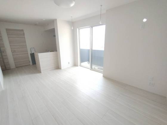 ゼフィール飯田