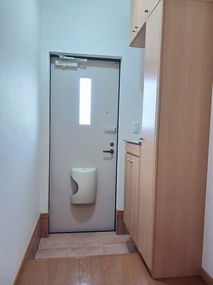 ブリーゼ イズミ B棟