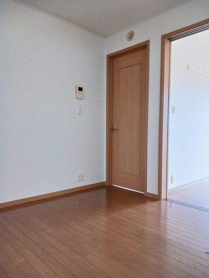 ブリーゼ イズミ B棟