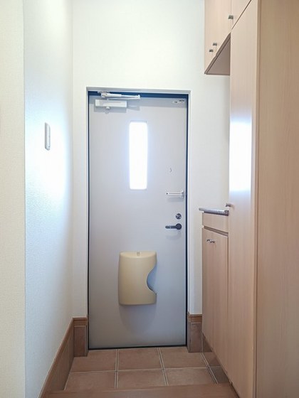 ブリーゼ イズミ B棟