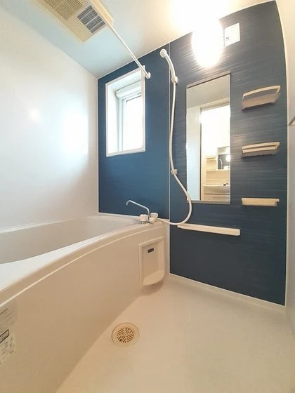 ブリーゼ イズミ B棟