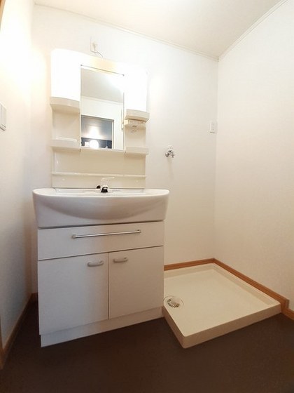 ブリーゼ イズミ B棟